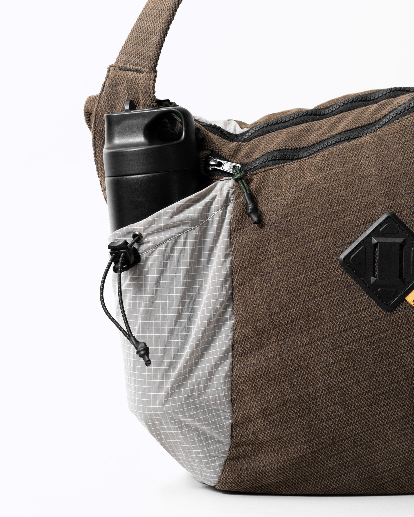 Curio Sling Bag Rareearth