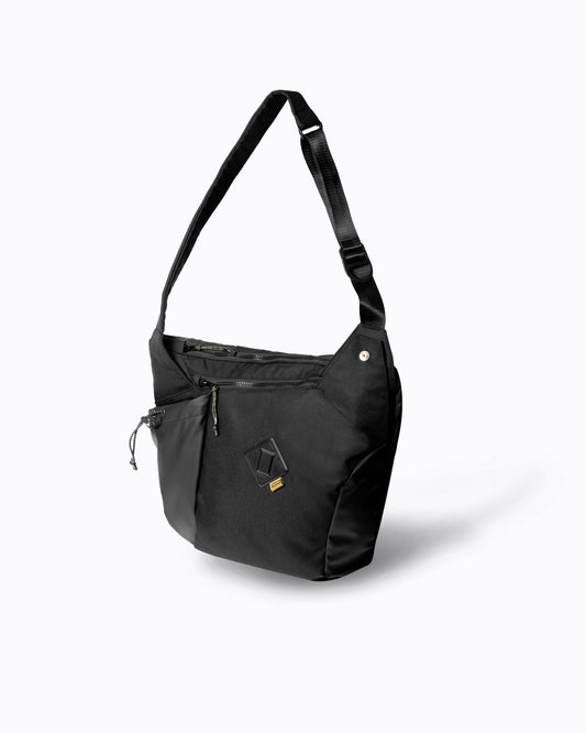 Curio Sling Bag Phantom